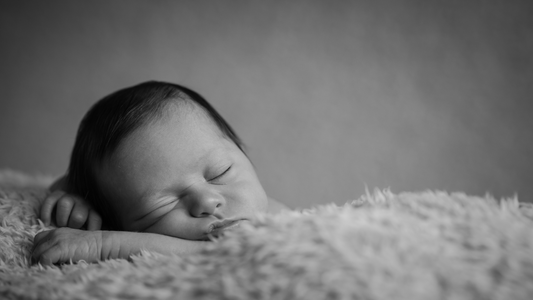 The Ultimate Newborn Care Guide: Tips for the First 30 Days