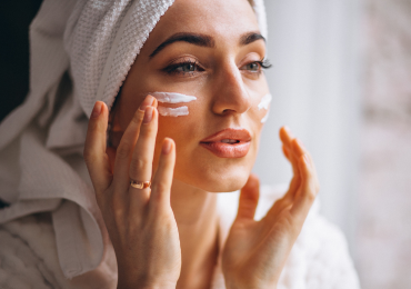How To Use De-tan Cream Effectively For Glowing Skin?